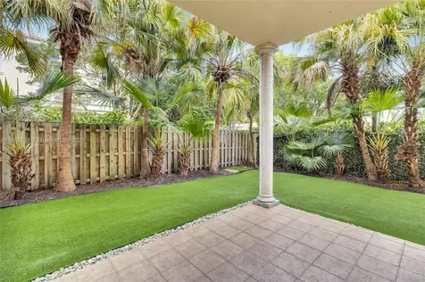 1514 NE 7th Street Fort Lauderdale FL 33304