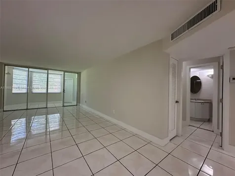 1501 NE 191st Street Miami FL 33179