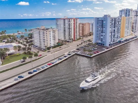 1501 S Ocean Drive Hollywood FL 33019