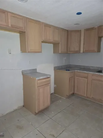 3000 NW 8th Court Fort Lauderdale FL 33311