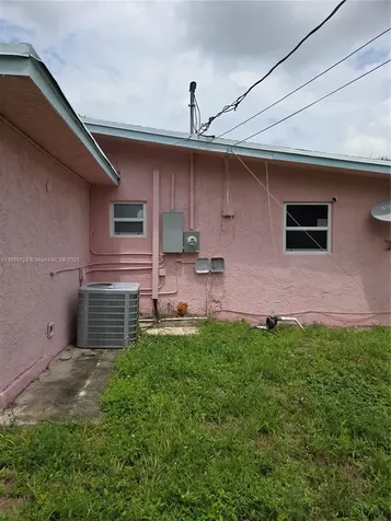 3000 NW 8th Court Fort Lauderdale FL 33311