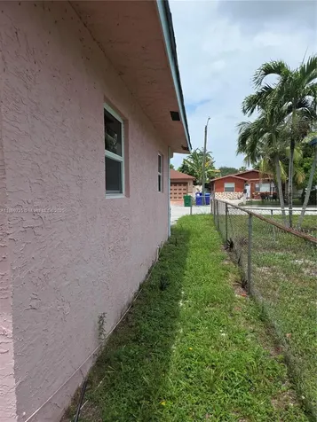 3000 NW 8th Court Fort Lauderdale FL 33311