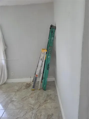 3000 NW 8th Court Fort Lauderdale FL 33311