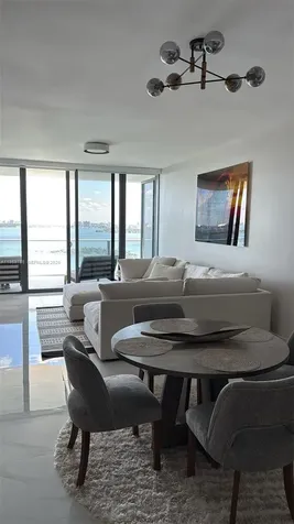 700 NE 24 Miami FL 33137