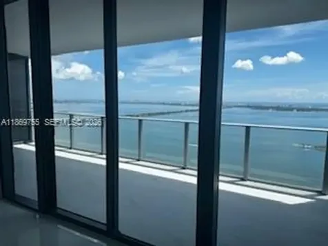 700 NE 24 Miami FL 33137