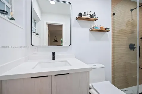 3800 SW 68th Avenue Miami FL 33155