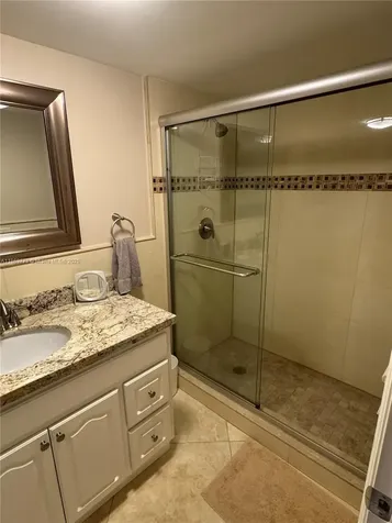 Hallandale Beach FL 33009