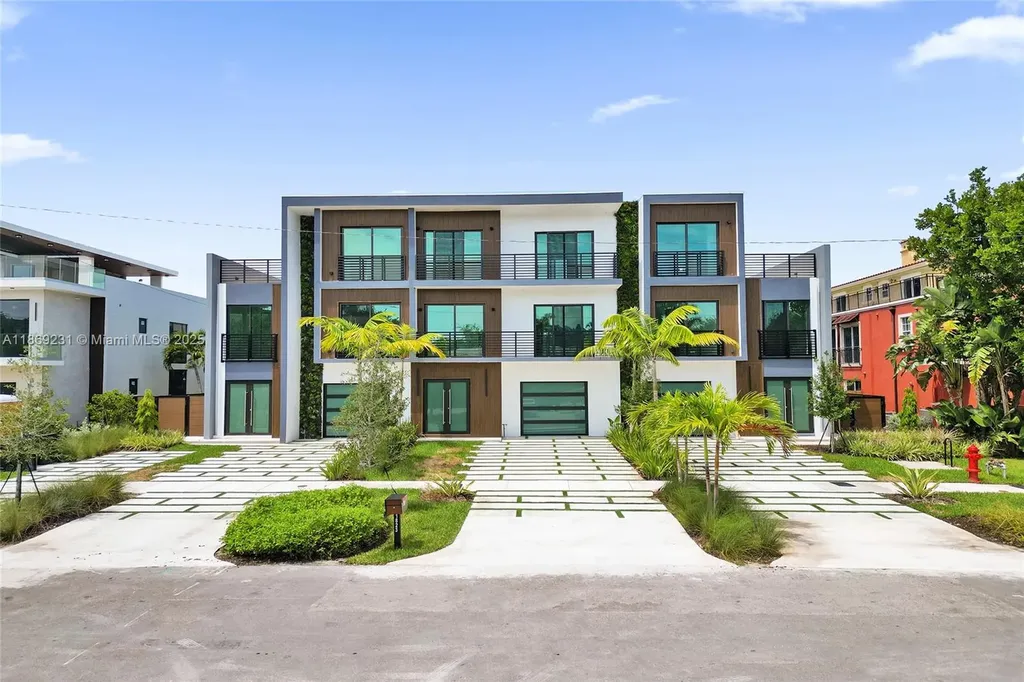 1825 NE 26th Avenue Fort Lauderdale FL 33305