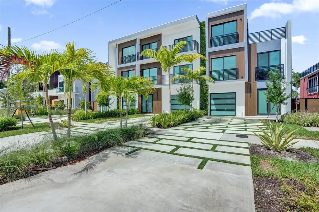1825 NE 26th Avenue Fort Lauderdale FL 33305