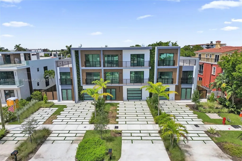 1825 NE 26th Avenue Fort Lauderdale FL 33305