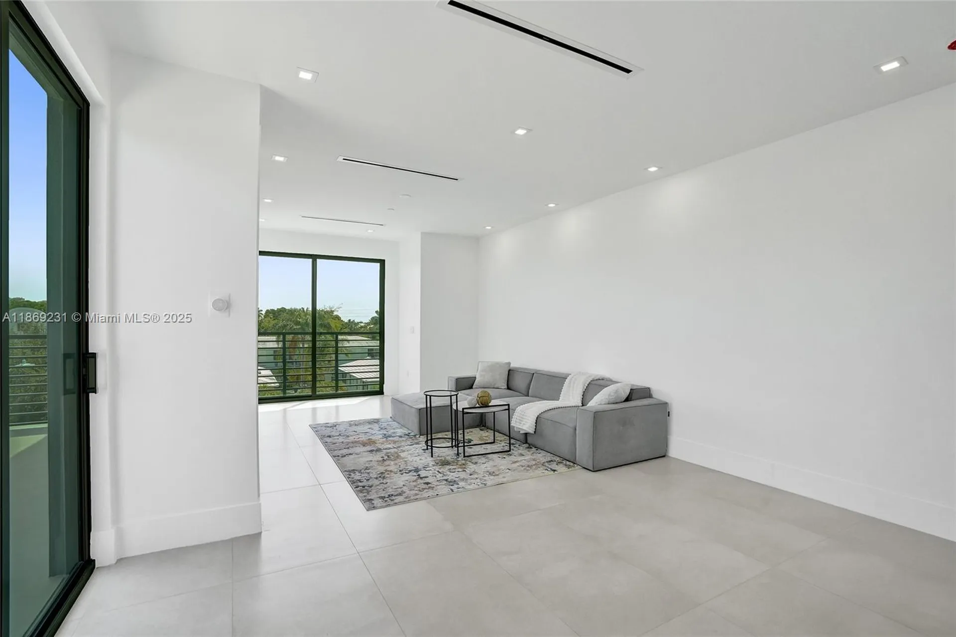 1825 NE 26th Avenue Fort Lauderdale FL 33305