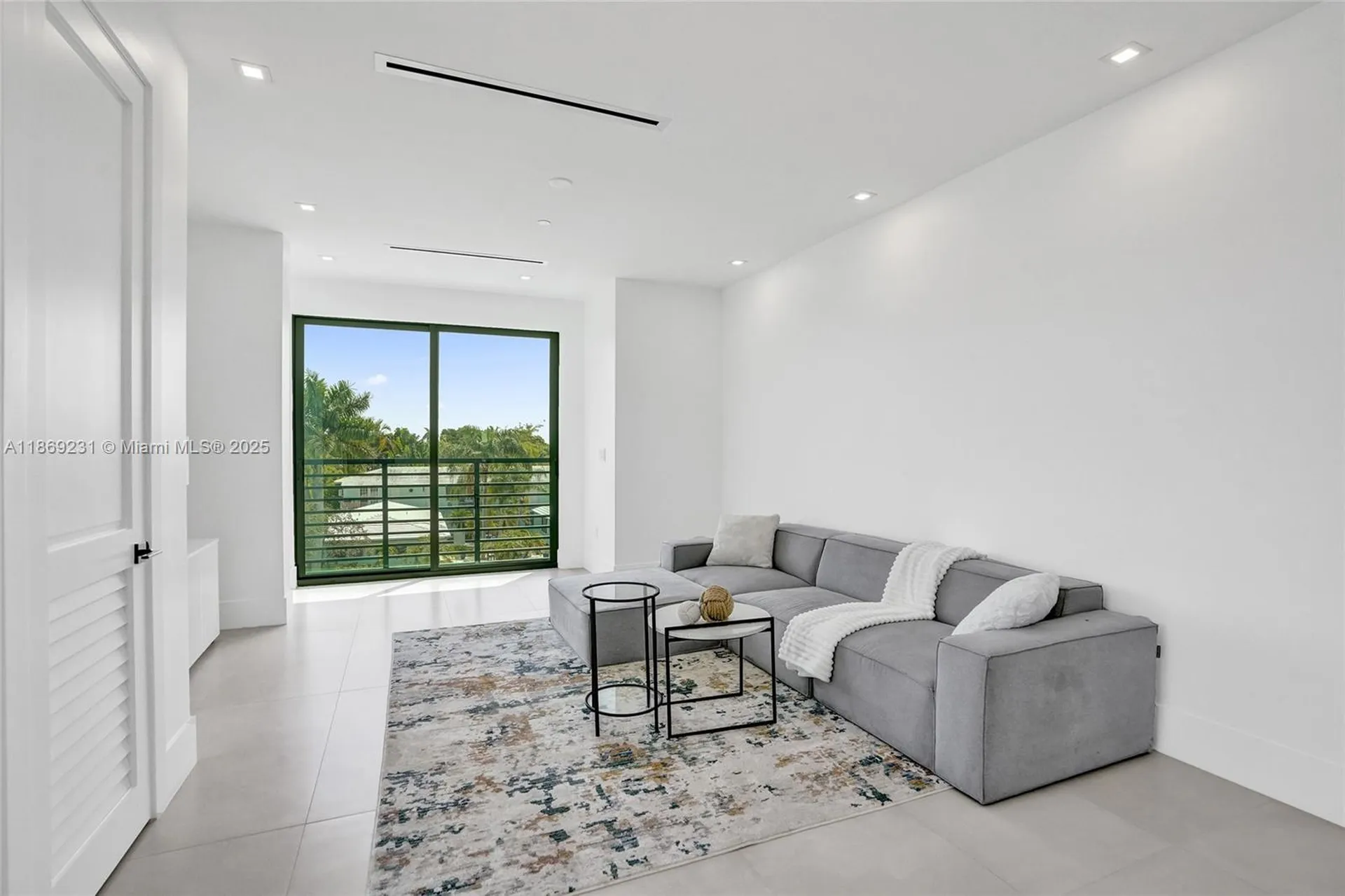 1825 NE 26th Avenue Fort Lauderdale FL 33305