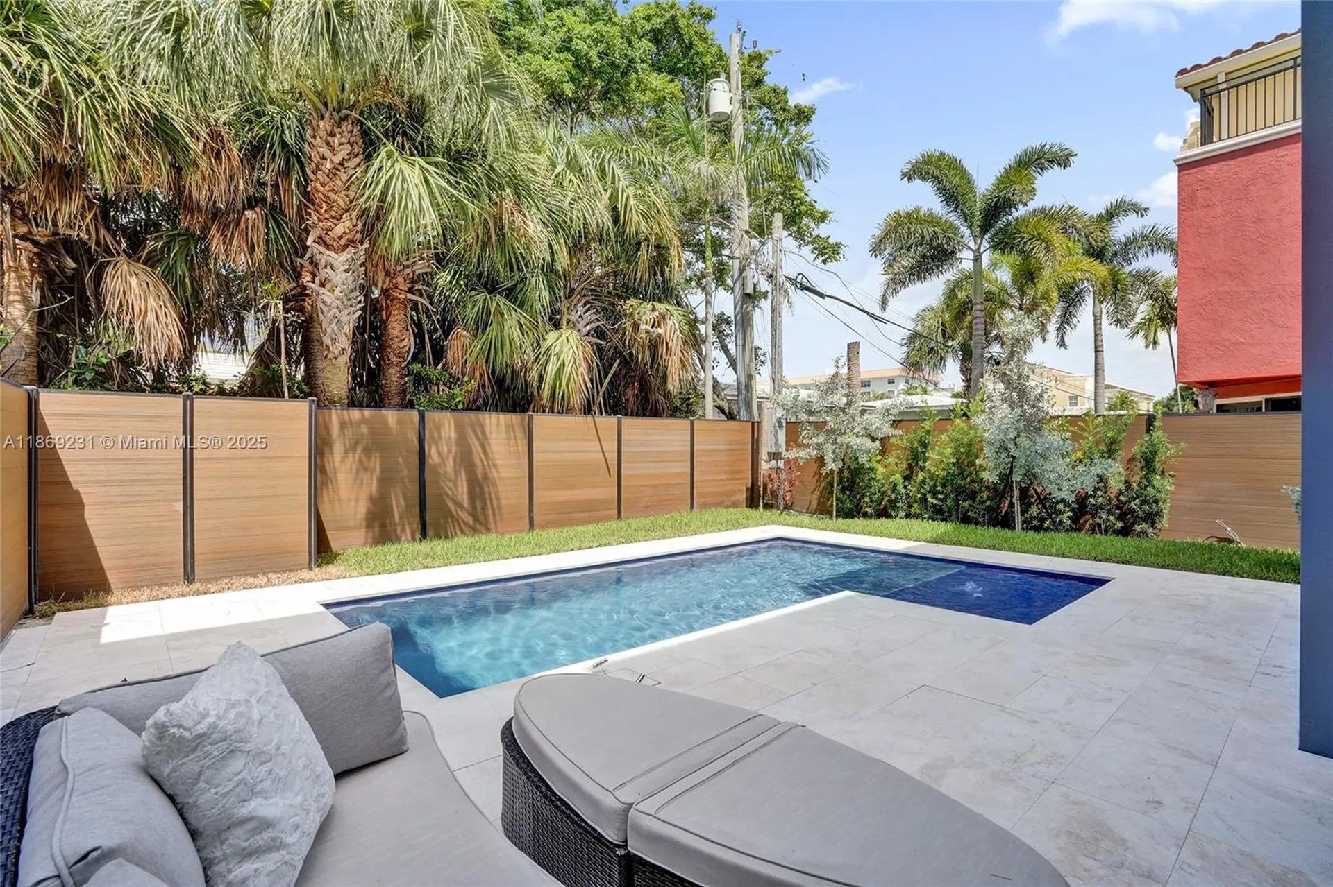 1825 NE 26th Avenue Fort Lauderdale FL 33305