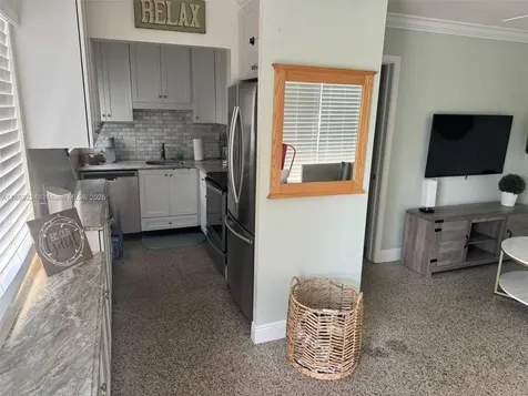 121 Linda Lane Palm Beach Shores FL 33404