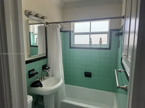 121 Linda Lane Palm Beach Shores FL 33404