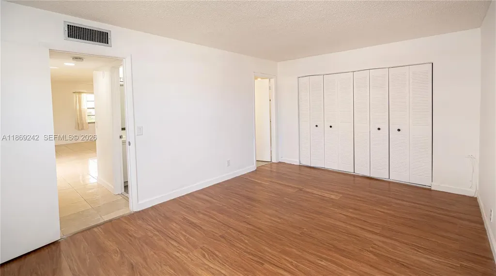 402 Capri I Delray Beach FL 33484