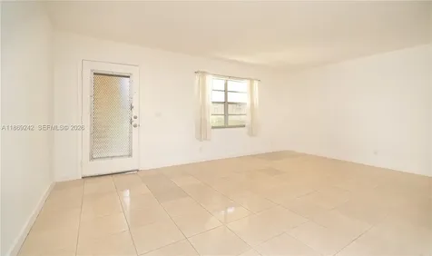 402 Capri I Delray Beach FL 33484