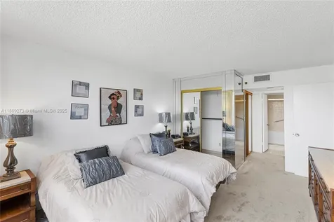 1000 Saint Charles Place Pembroke Pines FL 33026
