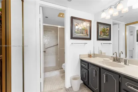 1000 Saint Charles Place Pembroke Pines FL 33026
