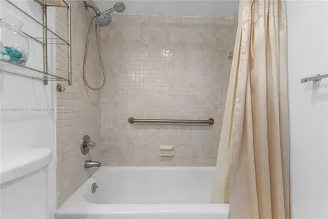 1000 Saint Charles Place Pembroke Pines FL 33026