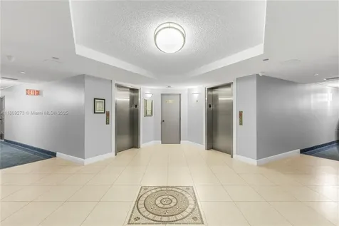 1000 Saint Charles Place Pembroke Pines FL 33026