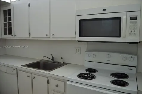 3490 Foxcroft Road Miramar FL 33025