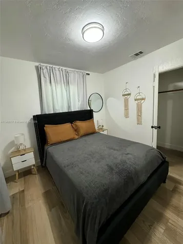 207 SW 11th Street Fort Lauderdale FL 33315