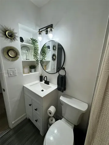 207 SW 11th Street Fort Lauderdale FL 33315