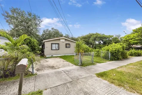 4510 NW 33rd Avenue Miami FL 33142