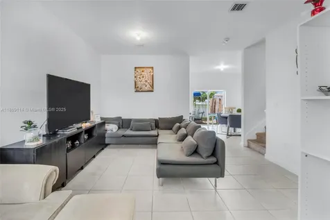 12774 NW 22nd Place Miami FL 33167
