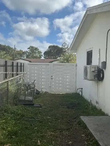 17790 SW 110th Court Miami FL 33157