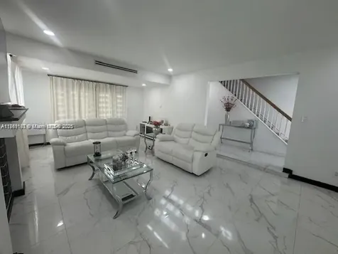 17790 SW 110th Court Miami FL 33157