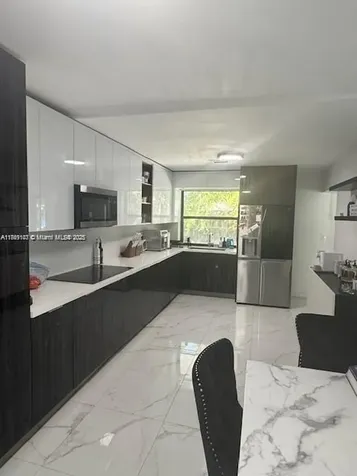 17790 SW 110th Court Miami FL 33157