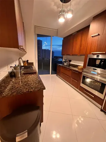 15811 Collins Avenue Sunny Isles Beach FL 33160