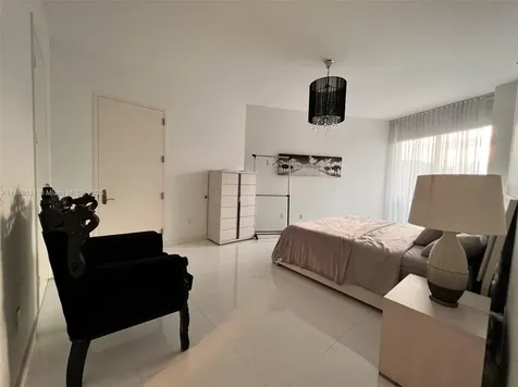 15811 Collins Avenue Sunny Isles Beach FL 33160