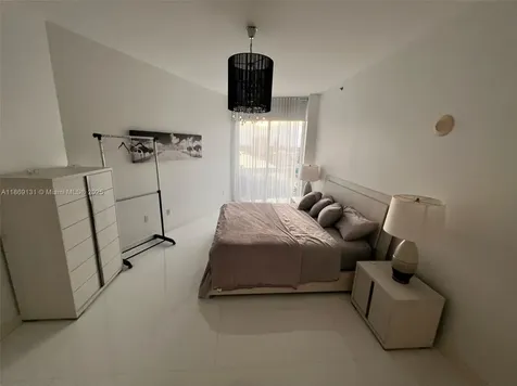 15811 Collins Avenue Sunny Isles Beach FL 33160