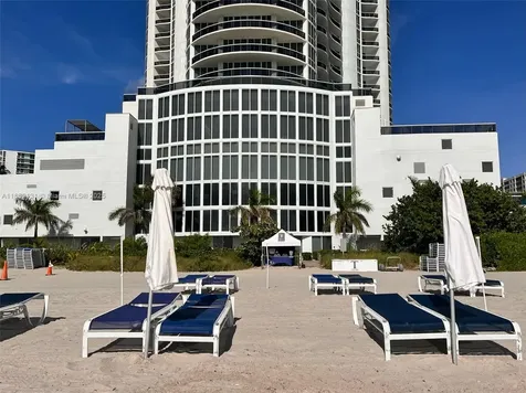 15811 Collins Avenue Sunny Isles Beach FL 33160
