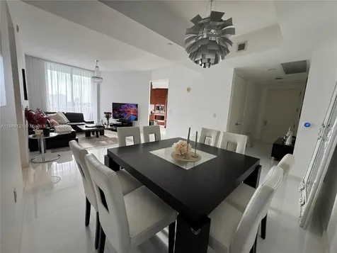 15811 Collins Avenue Sunny Isles Beach FL 33160