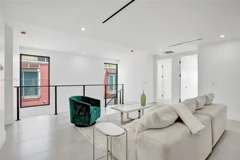 1825 NE 26th Avenue Fort Lauderdale FL 33305