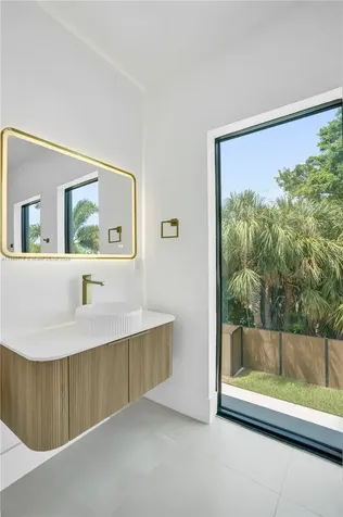 1825 NE 26th Avenue Fort Lauderdale FL 33305