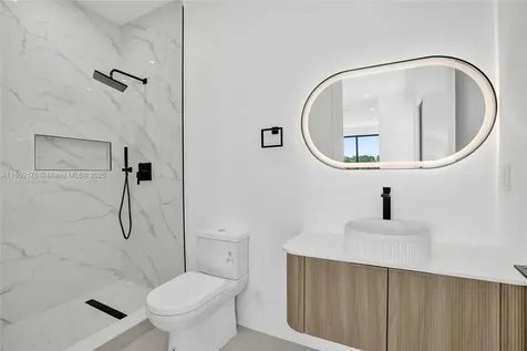 1825 NE 26th Avenue Fort Lauderdale FL 33305