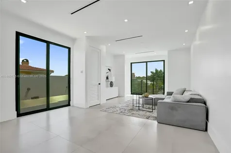 1825 NE 26th Avenue Fort Lauderdale FL 33305