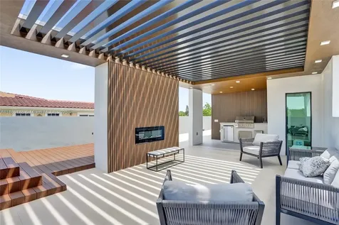 1825 NE 26th Avenue Fort Lauderdale FL 33305