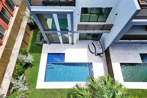 1825 NE 26th Avenue Fort Lauderdale FL 33305