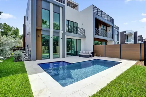 1825 NE 26th Avenue Fort Lauderdale FL 33305