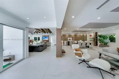 4144 Pinta Court Coral Gables FL 33146