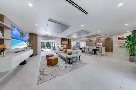 4144 Pinta Court Coral Gables FL 33146