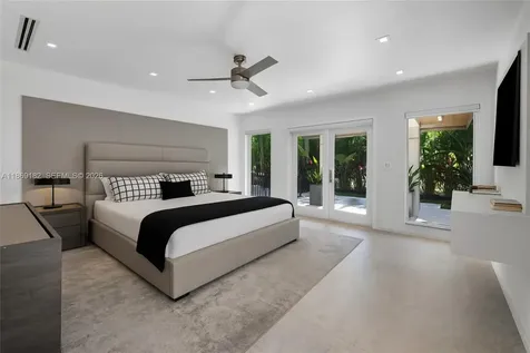 4144 Pinta Court Coral Gables FL 33146