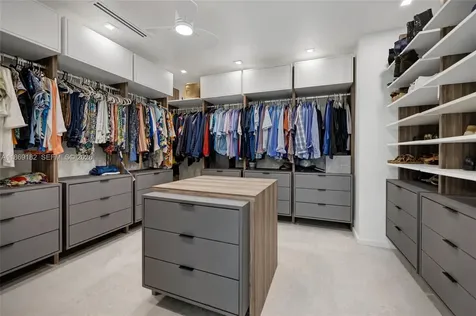 4144 Pinta Court Coral Gables FL 33146
