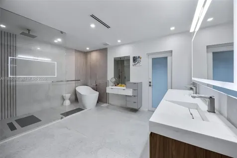 4144 Pinta Court Coral Gables FL 33146
